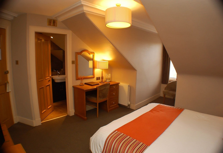Bedroom 4, The Dutch Mill Hotel, Aberdeen