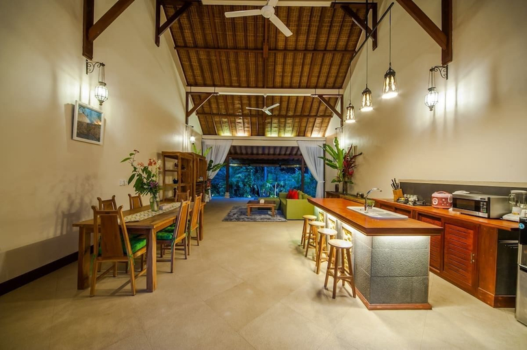 Food & Drinks, Infinity Jungle View Aashaya Villa Ubud, Gianyar