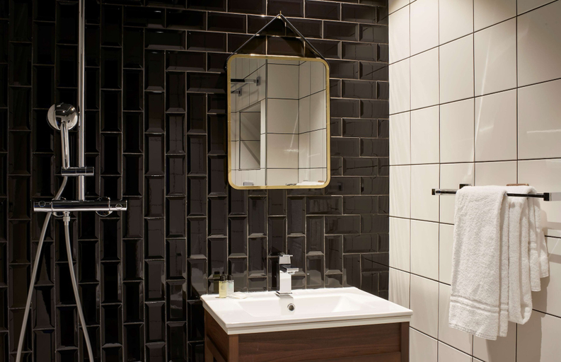 Bathroom 5, Hotel Konti by HappyCulture, Gironde