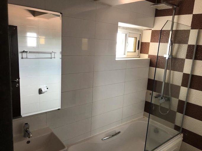 Bathroom 3, Lekki Waterside Hotel, Eti-Osa