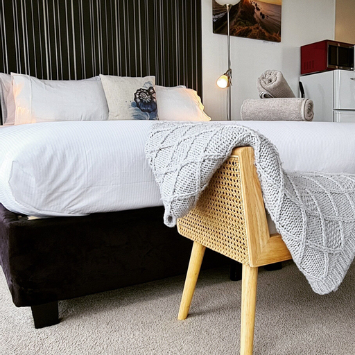 Kaka Point Luxury Spa Accommodation, Clutha