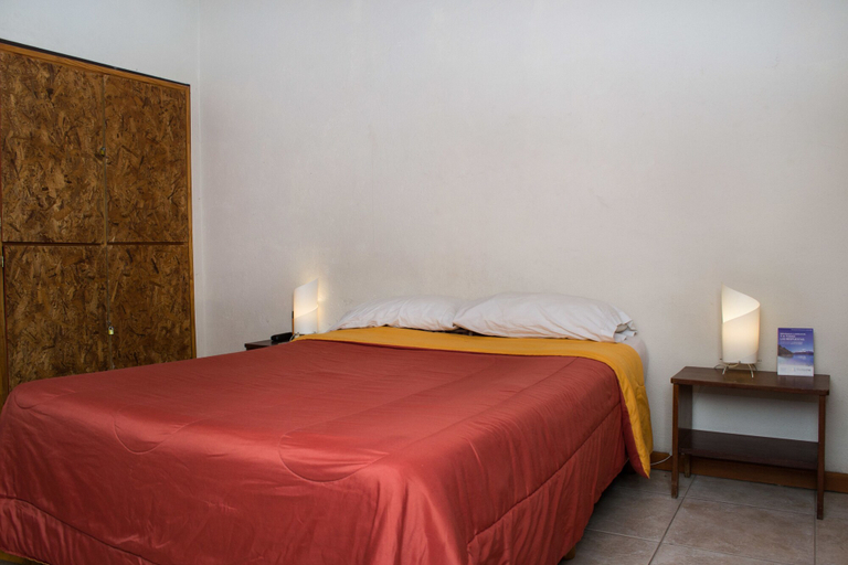 Bedroom 4, Hostel Inn Bariloche, Bariloche