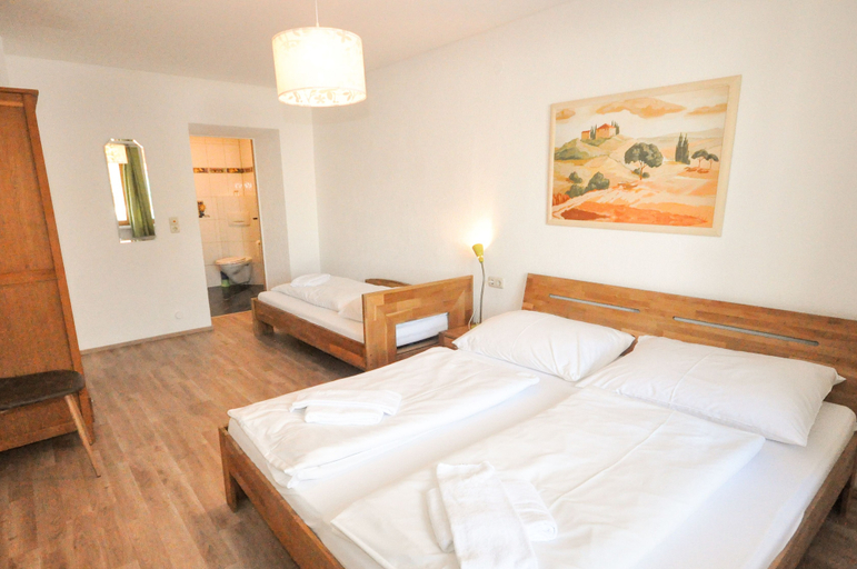 Bedroom 3, Lake View Lodges by we rent, Zell am See