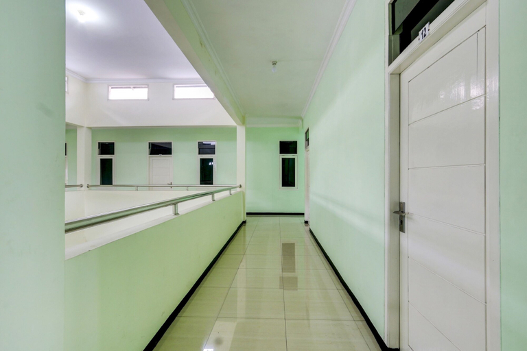 Others 5, Capital O 90709 Djati Guest House, Kudus
