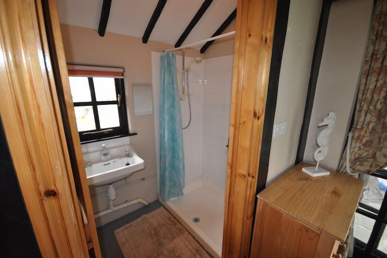 Bathroom 3, Croyde BAY Lodge 1 Bedroom, Devon