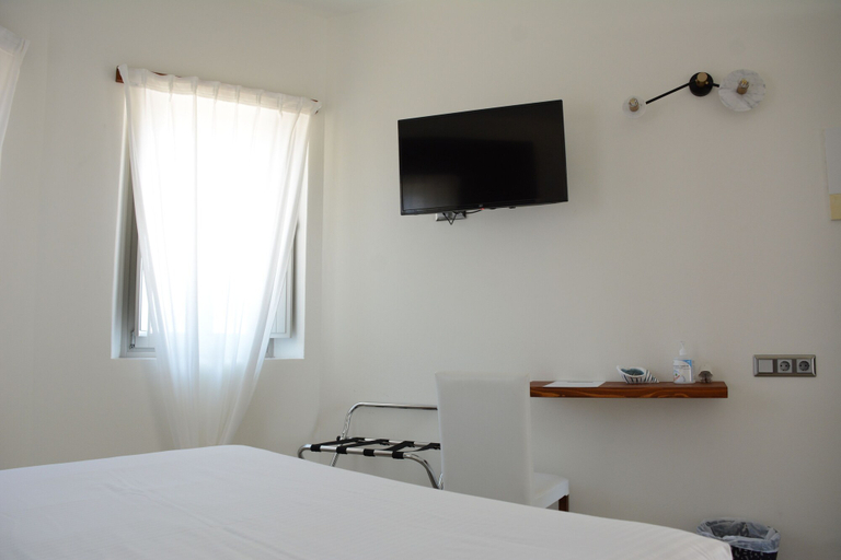 Bedroom 2, Noir Santorini, South Aegean