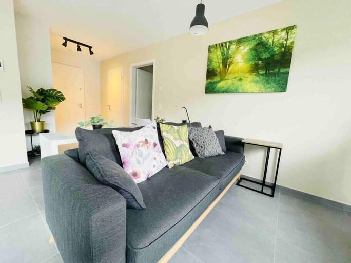 Others 4, Luxury New Flat with Terrace & Parking, Luxembourg