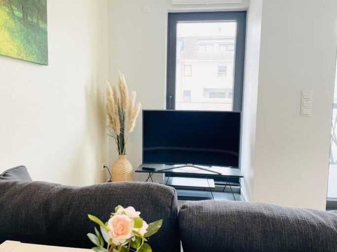 Others 3, Luxury New Flat with Terrace & Parking, Luxembourg