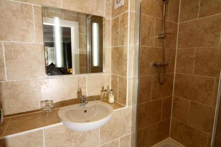 Bathroom 4, Ayrs & Graces, South Ayrshire