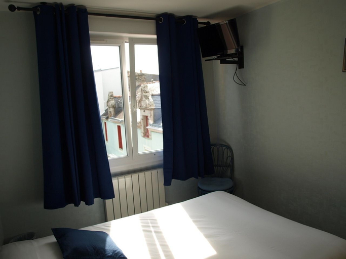 Bedroom 2, Hôtel des Iles, Morbihan