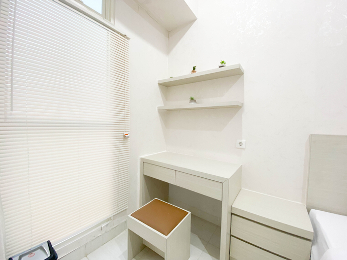 Others 4, Minimalist and Homey Studio Room at Amartha View Apartment By Travelio, Semarang