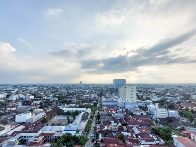 Exterior & Views, Cozy and Strategic Studio Apartment at De Prima By Travelio, Medan