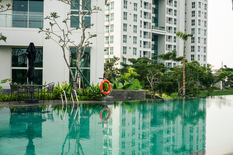 Sport & Beauty, Comfortable and Modern Look 1BR at CitraLake Suites Apartment By Travelio, Jakarta Barat