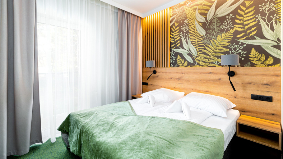 Bedroom 3, Apartamenty Sun & Snow Wczasowa 17, Lubań