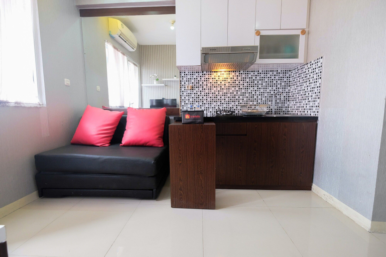 Dining Room 10