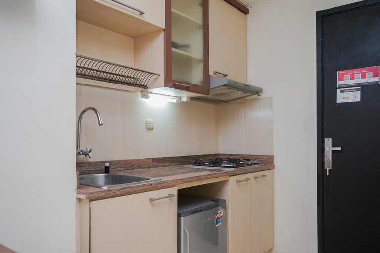 Others 4, Simply and Cozy Studio at The Modern Golf Apartment By Travelio, Tangerang