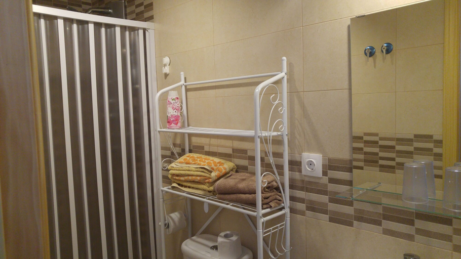 Bathroom 5, Hospederia V Centenario, Málaga