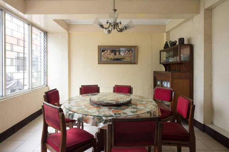 Dining Room 2
