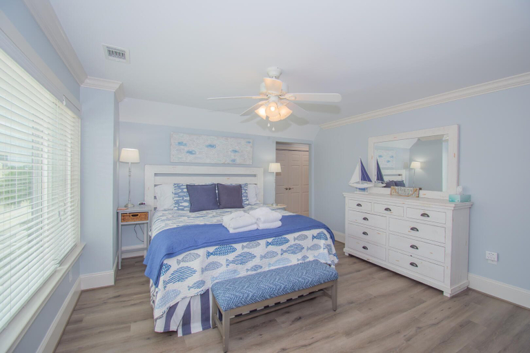 Bedroom 3, 647 New Haven, Beaufort