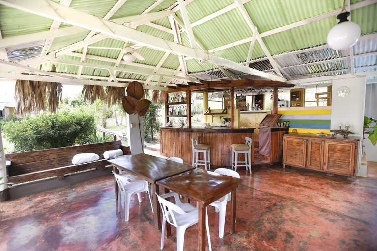 Food & Drinks 5, Las Mariposas, Santa Bárbara de Samaná