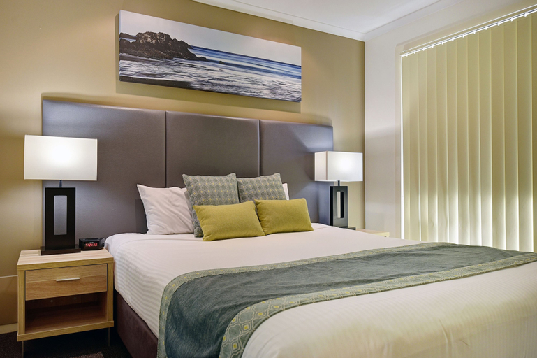 Bedroom 8