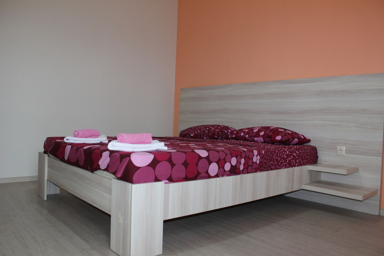 Bedroom 2, Hotel 7, Batumi