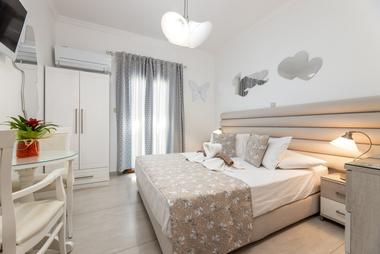 Bedroom 2, Panos Studios, South Aegean