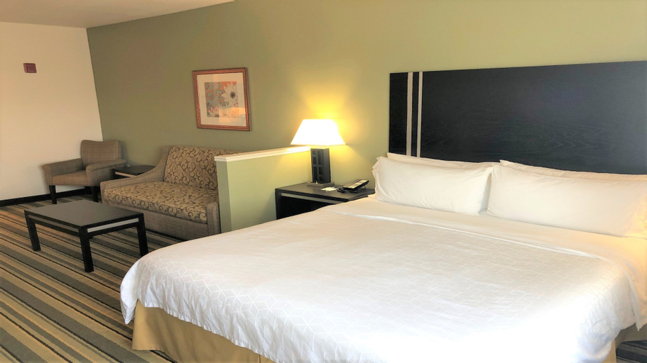 Bedroom 8