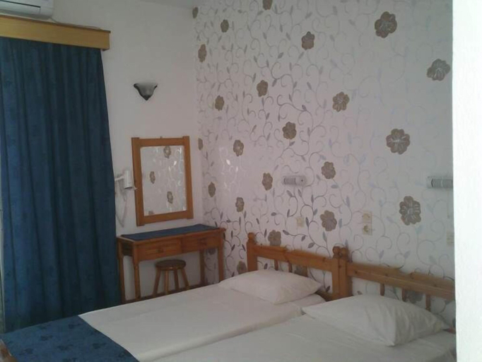 Bedroom 3, Christina Studios, South Aegean