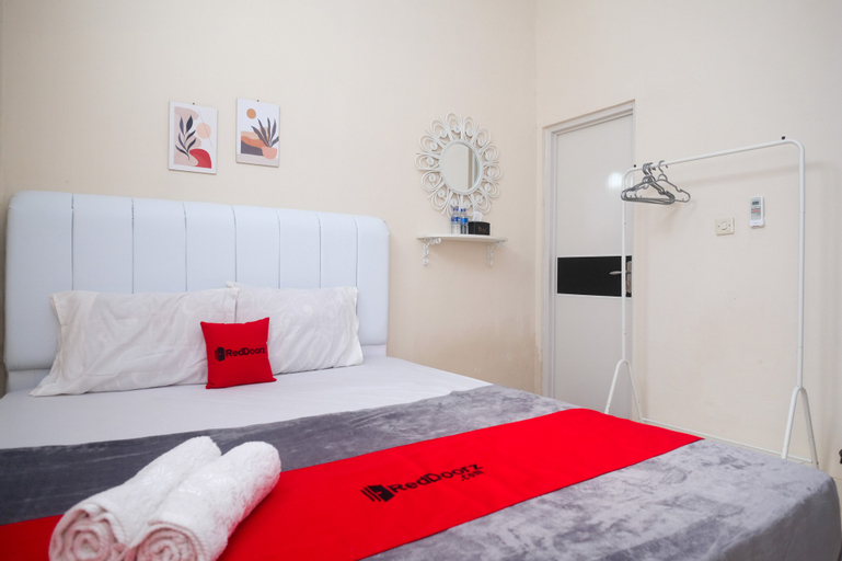 Bedroom 9