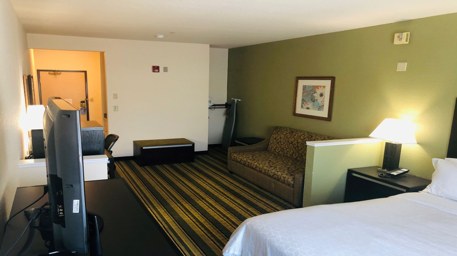 Bedroom 28