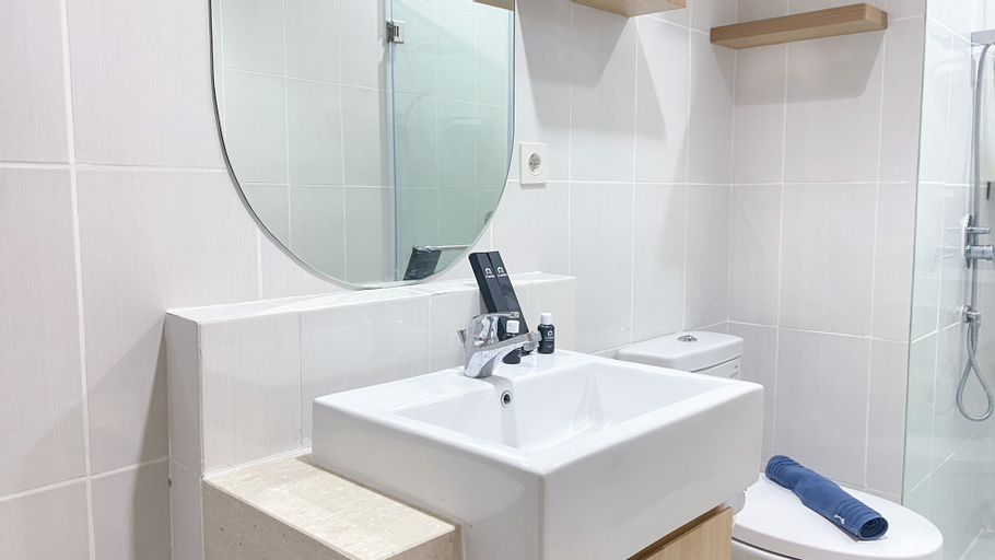 Bedroom 3, Nice and Comfortable 2BR at Samara Suites Apartment By Travelio, South Jakarta