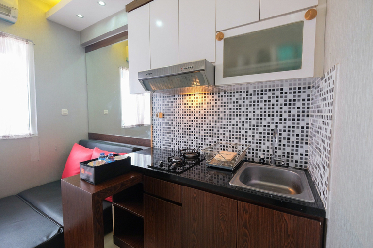 Dining Room 11