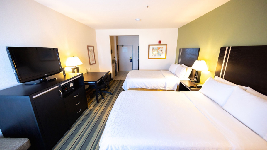 Bedroom 14