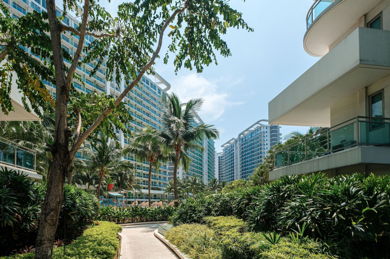 O&O Group- 1BR Azure Resort Pool Beach Netflix, Taguig