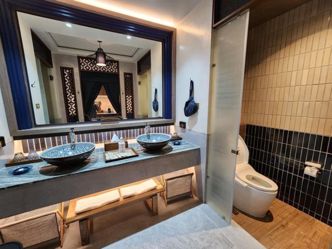 Bathroom 5, Yatika Boutique Resort, Chiang Dao
