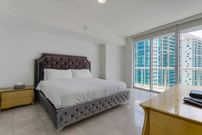 Bedroom 2, Icon Tower 3, Miami-Dade