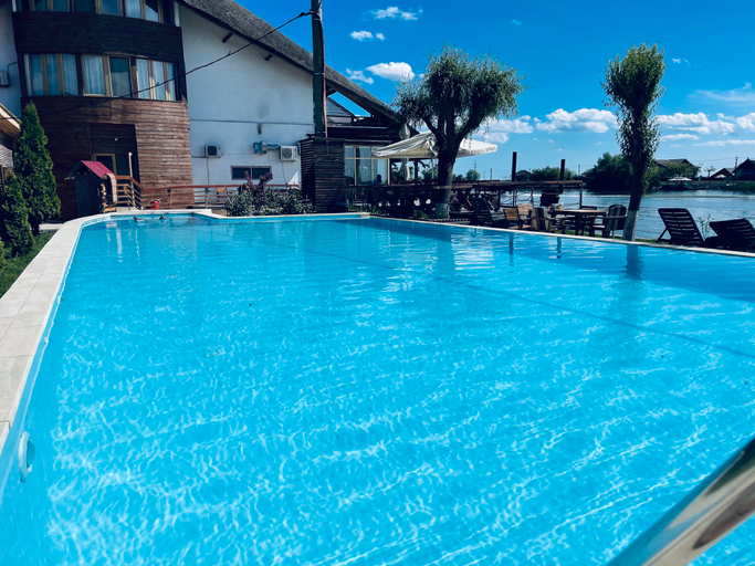 Sport & Beauty 2, Paradise Delta House, Crisan