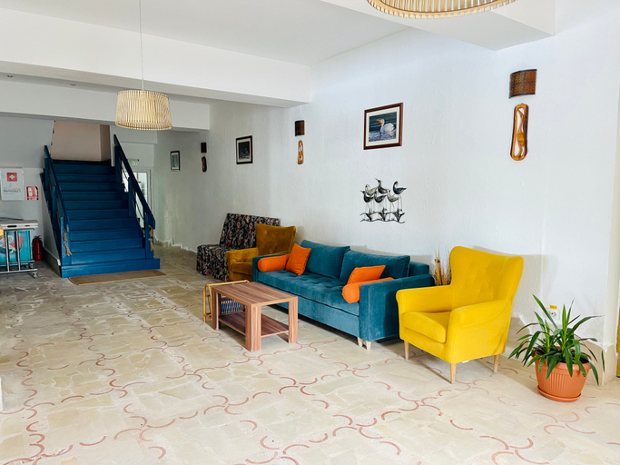 Public Area, Paradise Delta House, Crisan