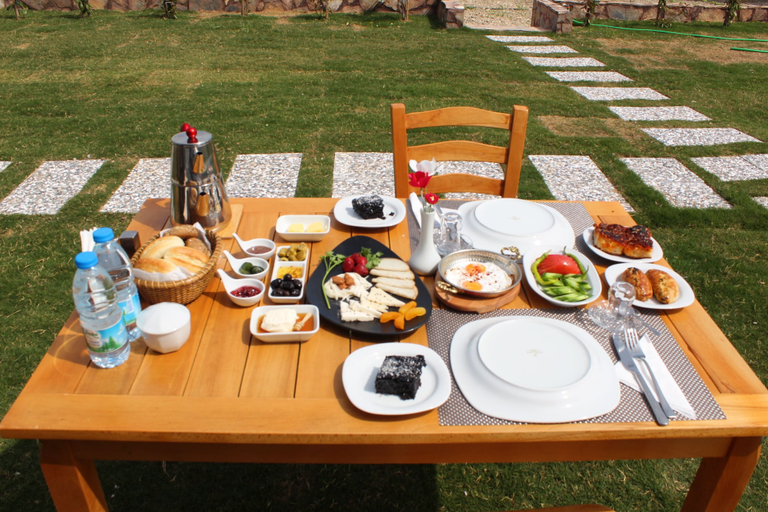 Food & Drinks 4, Tinos Otel & Bağ Evi (+12 Yaş), Bozcaada