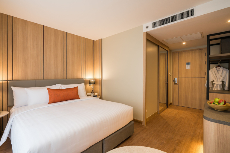 Bedroom 13