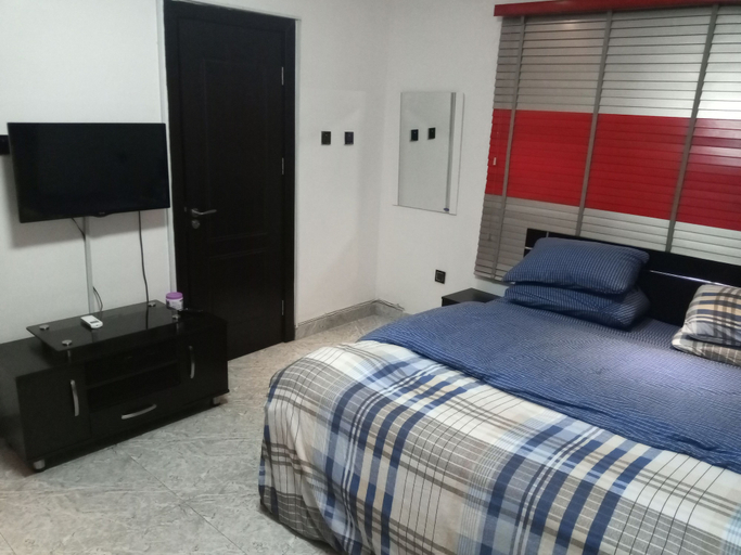 Bedroom 2, The Gold, Eti-Osa