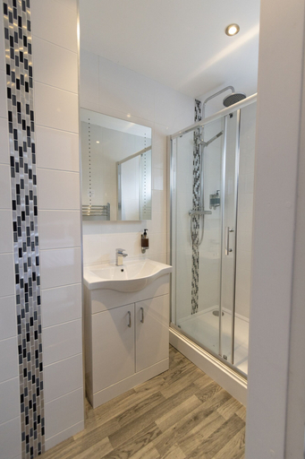 Bathroom 5, The Slate, Gwynedd