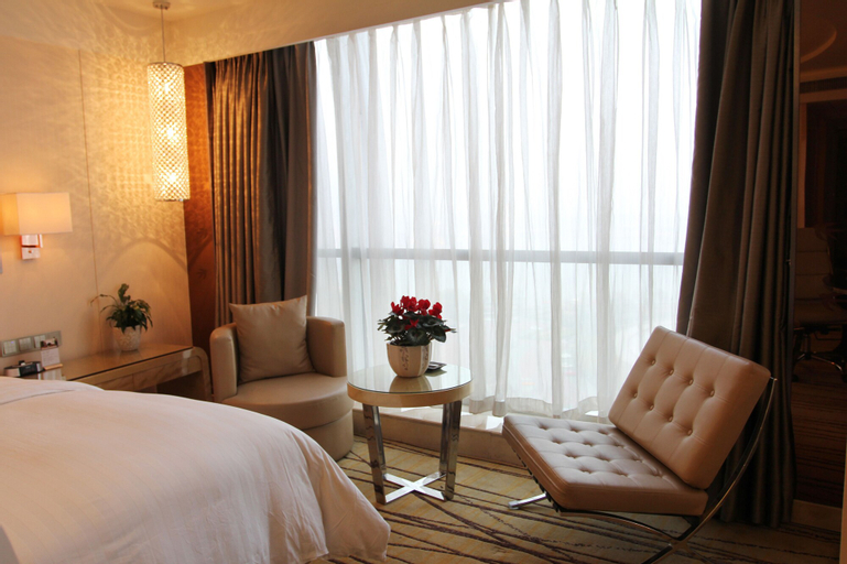 Bedroom 23