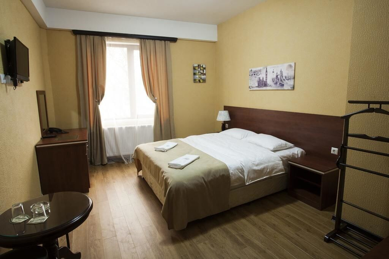 Bedroom 2, Lords Hotel, Tbilisi