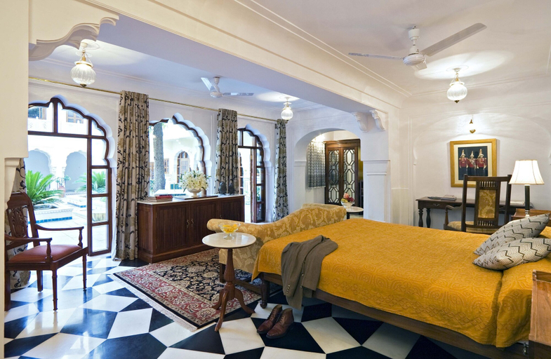 Bedroom 2, Samode Haveli, Jaipur