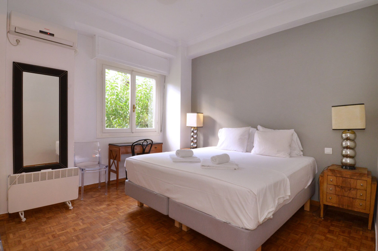 Bedroom 3, Thiseio a vintage apartment, Attica