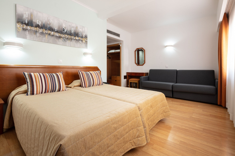 Bedroom 3, Hotel Anjos, Lisbon