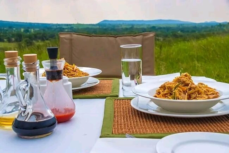 Food & Drinks 5, Tanzanin Eco Home & Camp, Meru