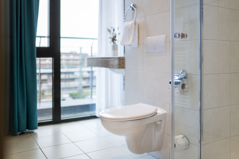 Bathroom 4, KONCEPT HOTEL Benedikt (vormals H2O), Rhein-Sieg-Kreis
